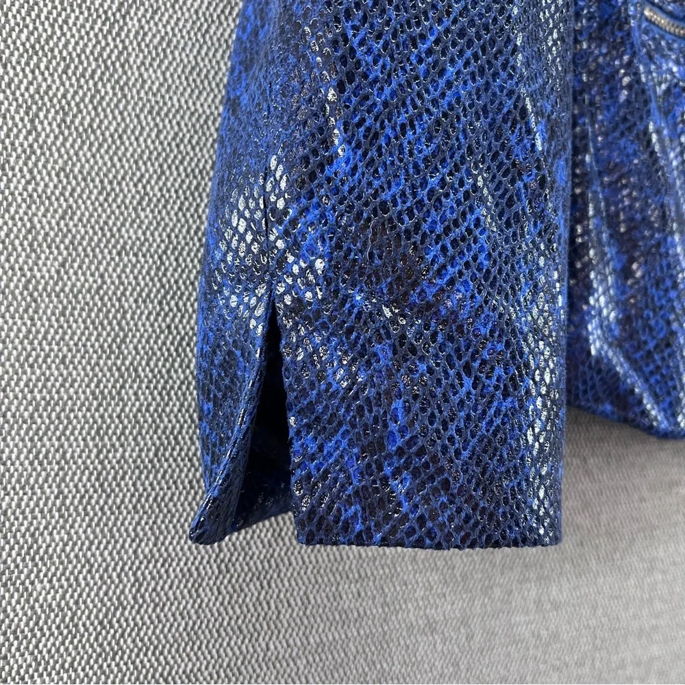 JM Collection Blue Animal Print Full Zip Faux Snake Skin Scoop Neck‎ Jacket 8